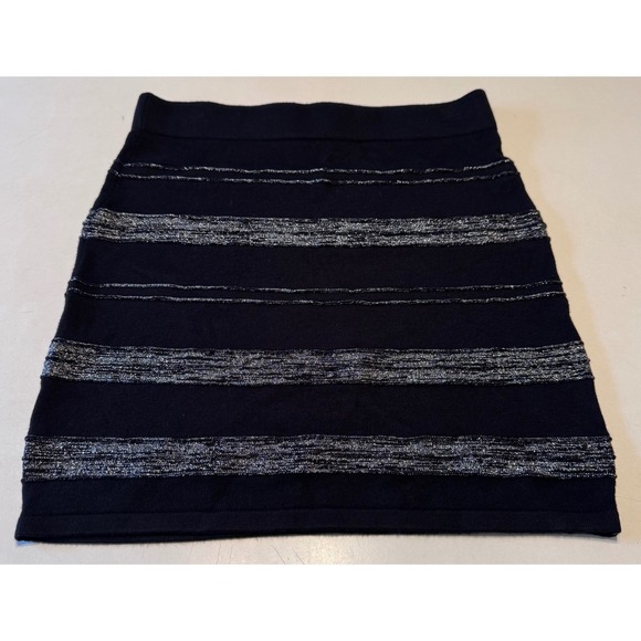 Rock & Republic Dresses & Skirts - NWT Rock & Republic Women Black Metallic Silver Stripe Knit Holiday Skirt Size M
